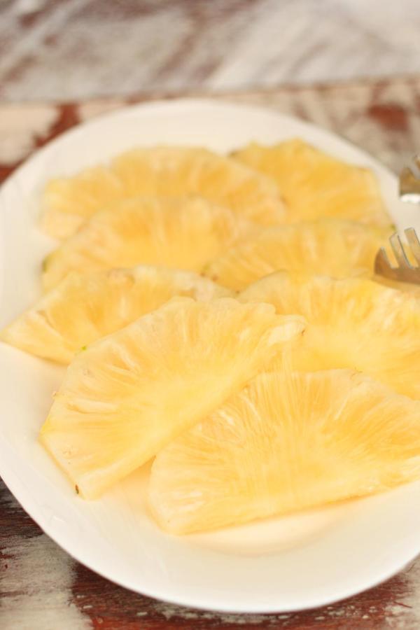 Bliss Hoteis Centro Búzios Kültér fotó Pineapple